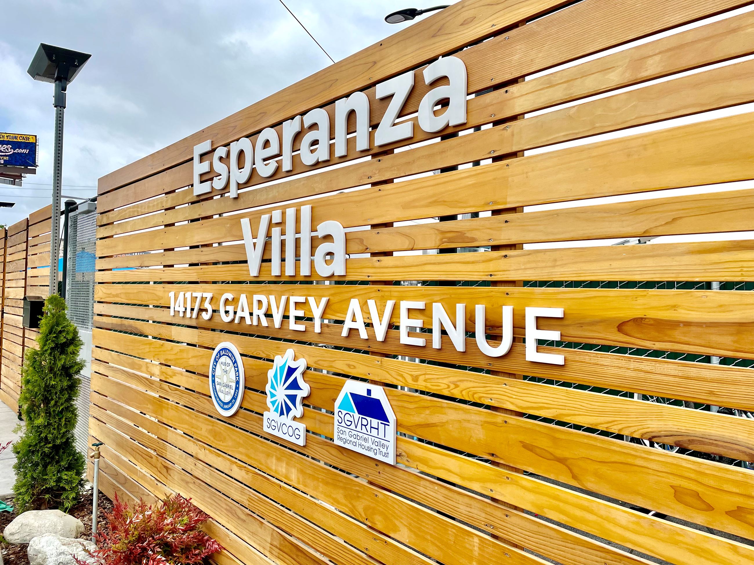 Esperanza Homes Gate